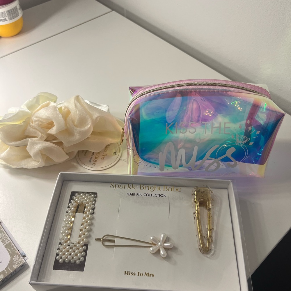 Bridal Accessories Set